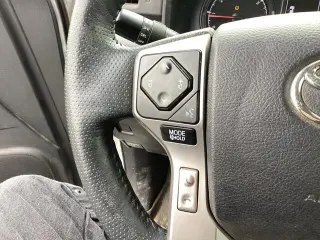 Toyota 4Runner 2023 4x4 SR5 Premium 4 puertas SUV