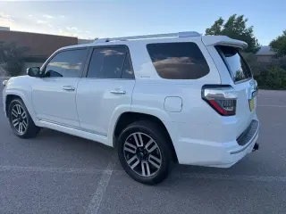 Toyota 4Runner 2022 4x2 Limited 4 puertas SUV