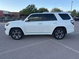 Toyota 4Runner 2022 4x2 Limited 4 puertas SUV