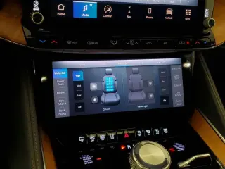 Jeep Grand Wagoneer 2023 4x4 Serie II 4 puertas SUV