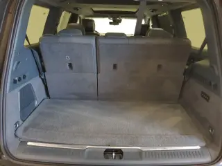 Jeep Grand Wagoneer 2023 4x4 Serie II 4 puertas SUV