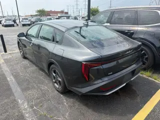 Kia K4 2025 LXS 4 puertas Sedan