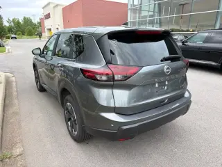 Nissan Rogue 2025 AWD SV 4 puertas Crossover