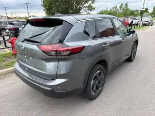 Nissan Rogue 2025 AWD SV 4 puertas Crossover