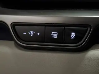 Kia Carnival Híbrido 2025 SX 4 puertas Minivan