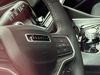 Jeep Wagoneer 2023 4x2 Serie III 4 puertas SUV