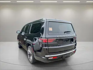 Jeep Wagoneer 2023 4x2 Serie III 4 puertas SUV