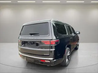 Jeep Wagoneer 2023 4x2 Serie III 4 puertas SUV