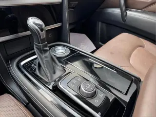 INFINITI QX80 2023 Premium Select 4 puertas SUV