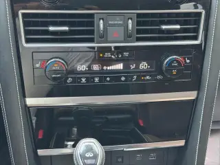 INFINITI QX80 2023 Premium Select 4 puertas SUV