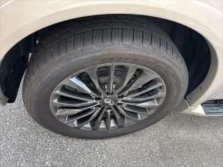 INFINITI QX80 2022 AWD Premium Select 4 puertas SUV