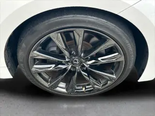 Lexus IS 350 2023 F SPORT 4 puertas Sedan