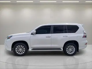 Lexus GX 460 2022 AWD 4 puertas SUV