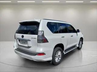 Lexus GX 460 2022 AWD 4 puertas SUV