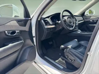 Volvo XC90 2024 AWD B6 Ultimate Tema Brillante 6 Pasajeros 4 puertas SUV