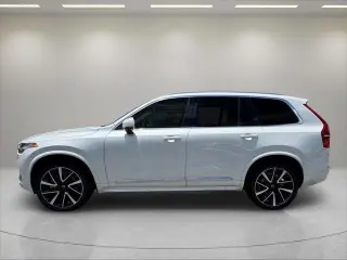 Volvo XC90 2024 AWD B6 Ultimate Tema Brillante 6 Pasajeros 4 puertas SUV