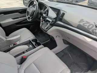 Honda Odyssey 2024 Elite 4 puertas Minivan