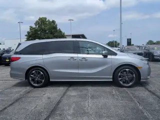 Honda Odyssey 2024 Elite 4 puertas Minivan