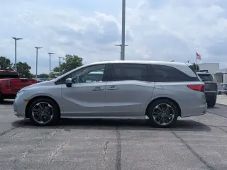 Honda Odyssey 2024 Elite 4 puertas Minivan