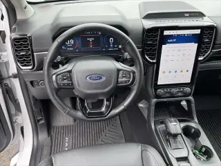 Ford Ranger 2024 4x4 Lariat 4 puertas SuperCrew 5.0 pies SB