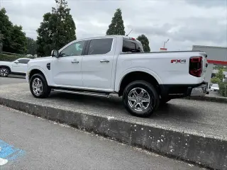 Ford Ranger 2024 4x4 Lariat 4 puertas SuperCrew 5.0 pies SB