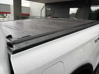 Ford Ranger 2024 4x4 Lariat 4 puertas SuperCrew con caja de 5.0 pies
