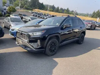 Toyota RAV4 2019 AWD LE 4 puertas SUV