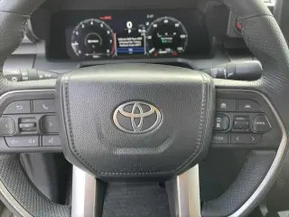 Toyota Tacoma 2025 4x4 SR5 4 puertas Double Cab 5.0 pies SB