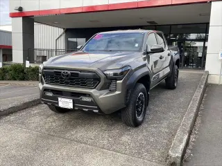 Toyota Tacoma 2025 4x4 SR5 4 puertas Double Cab 5.0 pies SB