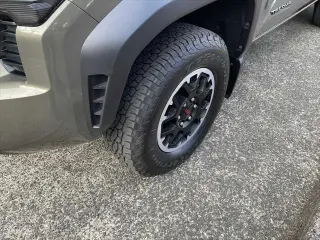 Toyota Tacoma 2025 4x4 SR5 4 puertas Double Cab 5.0 pies SB