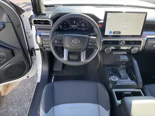 Toyota Tacoma 2024 4x4 TRD Sport 4 puertas Doble Cabina 6.1 pies LB