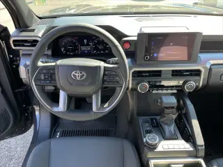 Toyota Tacoma 2026 4x4 SR5 4 puertas Cabina Doble 5.0 pies SB