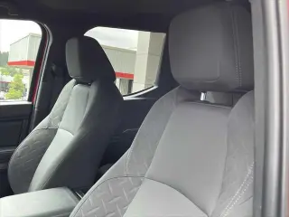 Toyota Tacoma 2025 4x4 SR5 4 puertas Doble Cabina 5.0 pies SB