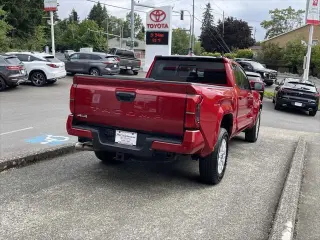 Toyota Tacoma 2025 4x4 SR5 4 puertas Doble Cabina 5.0 pies SB