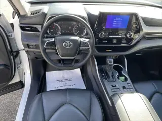 Toyota Highlander 2024 AWD XLE 4 puertas SUV