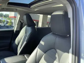 Toyota Highlander 2024 AWD XLE 4 puertas SUV