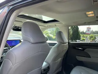Toyota Highlander 2024 AWD XLE 4 puertas SUV