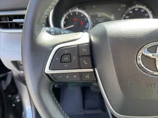 Toyota Highlander 2024 AWD XLE 4 puertas SUV