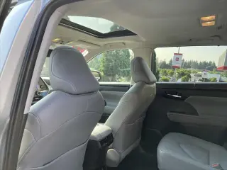 Toyota Highlander 2024 AWD XLE 4 puertas SUV