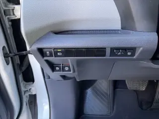 Toyota Sienna 2024 AWD LE 8 Pasajeros 4 Puertas Minivan