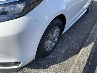 Toyota Sienna 2024 AWD LE 8 Pasajeros 4 Puertas Minivan
