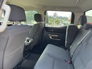 Toyota Tundra 2024 4x4 SR5 4 puertas CrewMax Cab Pickup SB