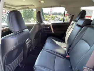 Toyota 4Runner 2022 AWD Limited 4 puertas SUV