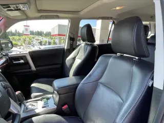 Toyota 4Runner 2022 AWD Limited 4 puertas SUV