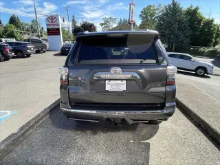 Toyota 4Runner 2022 AWD Limited 4 puertas SUV