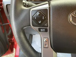 Toyota 4Runner 2024 4x4 SR5 4 puertas SUV