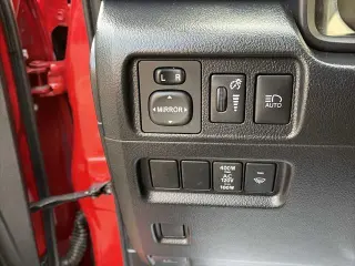 Toyota 4Runner 2024 4x4 SR5 4 puertas SUV