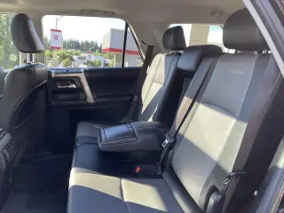 Toyota 4Runner 2024 4x4 SR5 Premium 4 puertas SUV