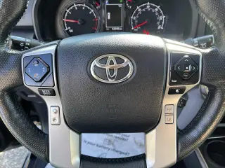 Toyota 4Runner 2024 4x4 SR5 Premium 4 puertas SUV