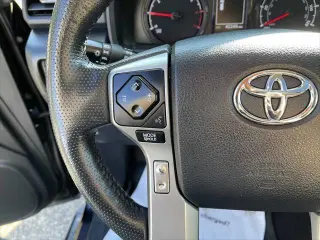 Toyota 4Runner 2024 4x4 SR5 Premium 4 puertas SUV